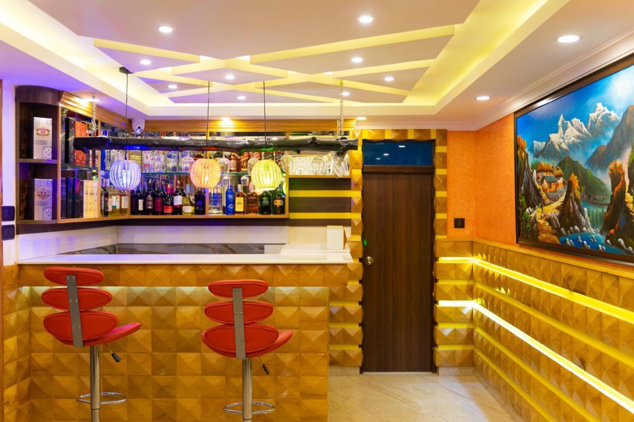 Grand Yak Boutique Hotel Катманду Екстер'єр фото