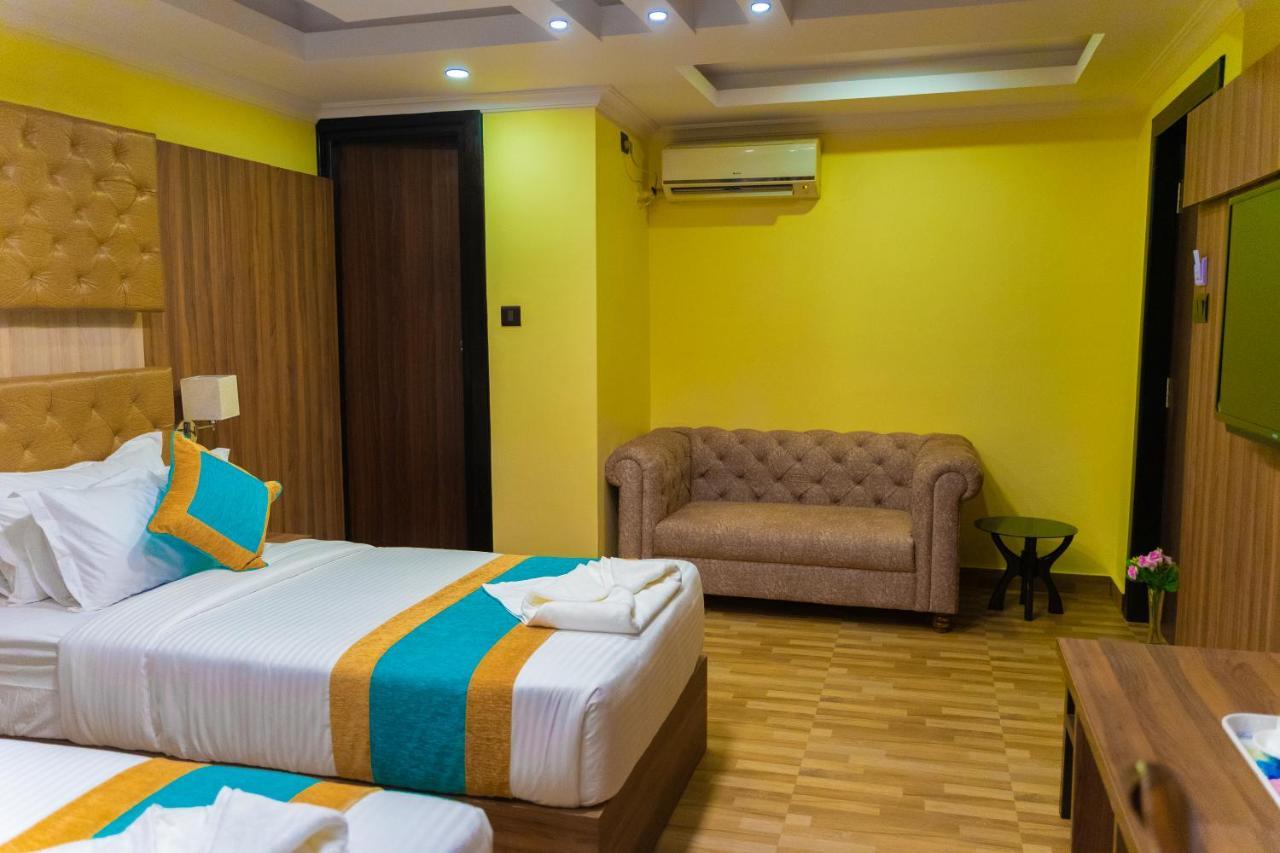 Grand Yak Boutique Hotel Катманду Екстер'єр фото