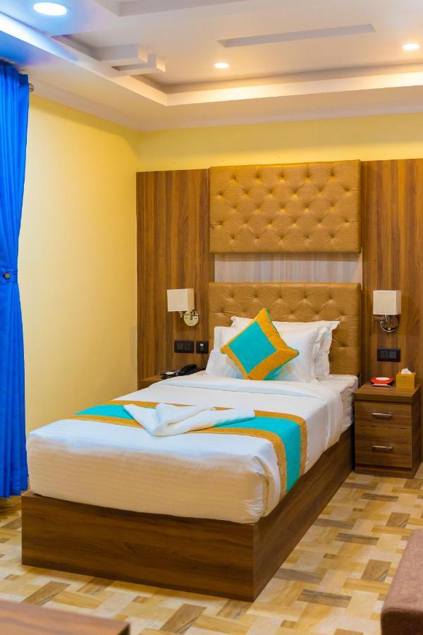 Grand Yak Boutique Hotel Катманду Екстер'єр фото