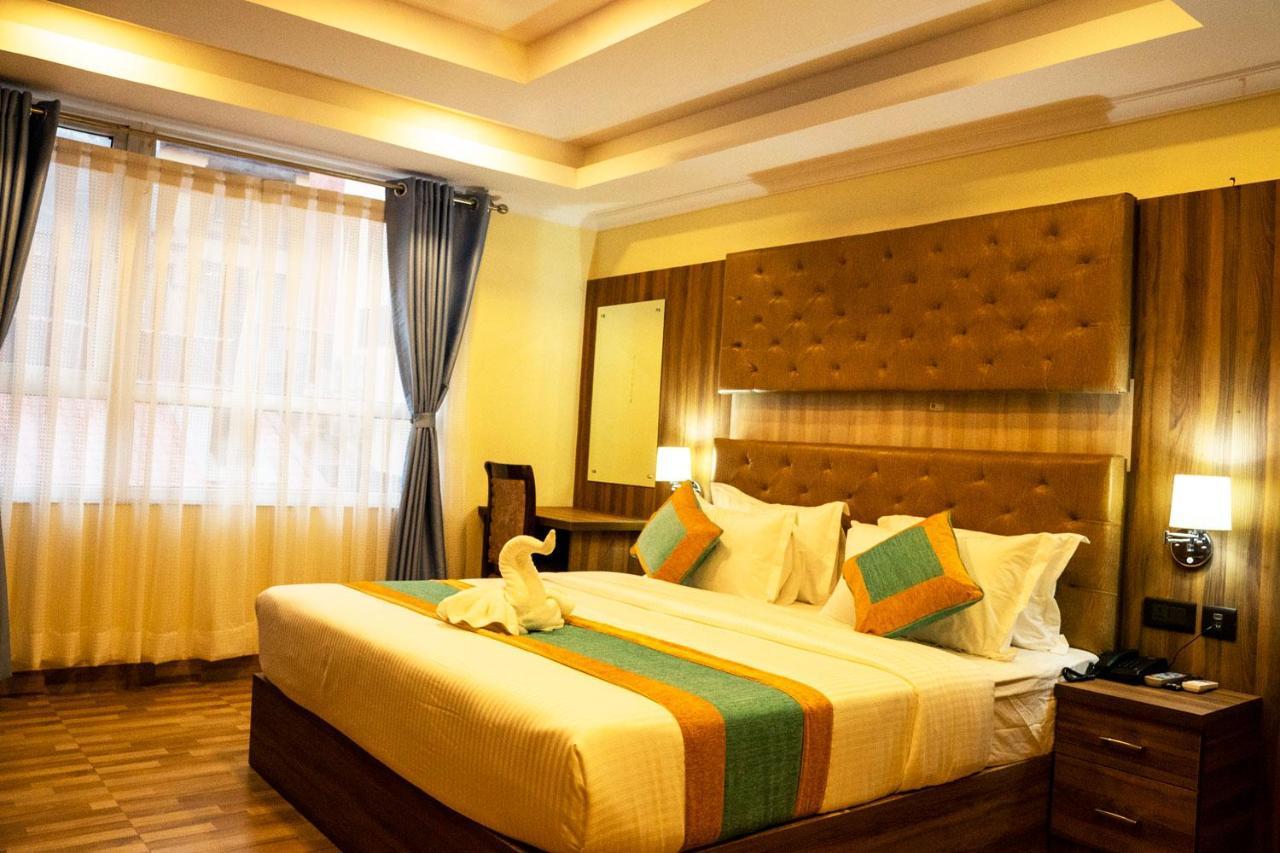 Grand Yak Boutique Hotel Катманду Екстер'єр фото