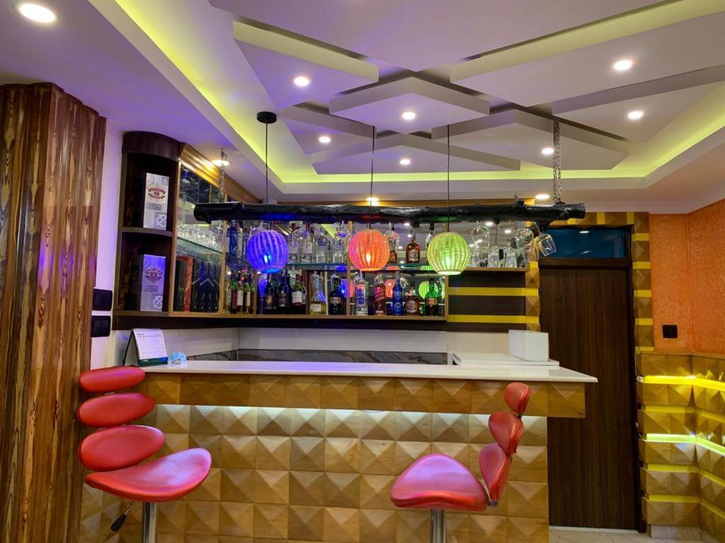 Grand Yak Boutique Hotel Катманду Екстер'єр фото